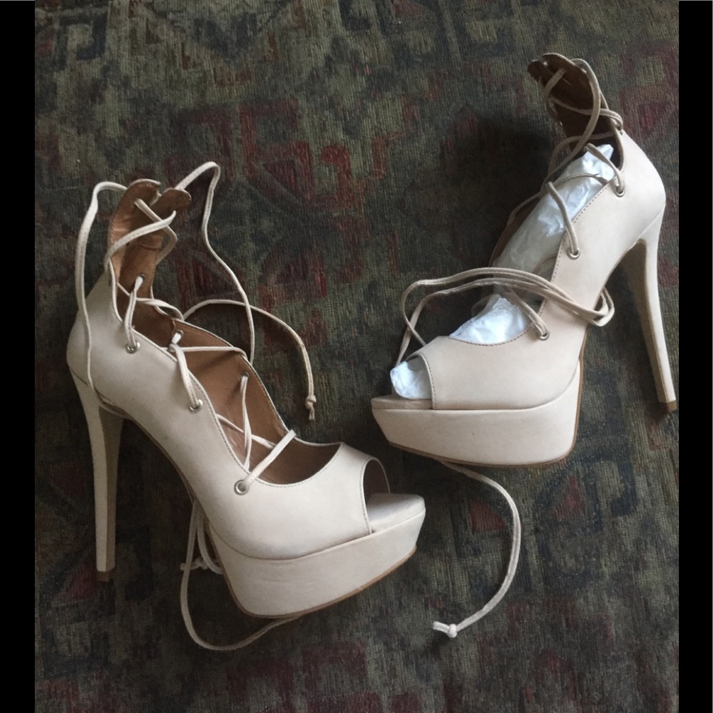 Steve Madden Free People laceup nude platform stiletto heels 7.5